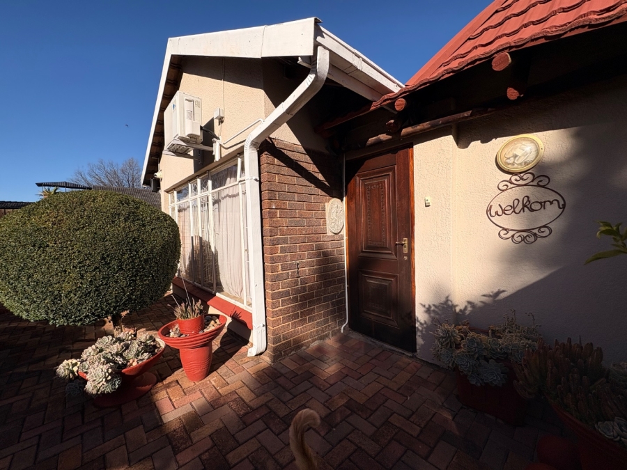 3 Bedroom Property for Sale in Stilfontein Ext 4 North West